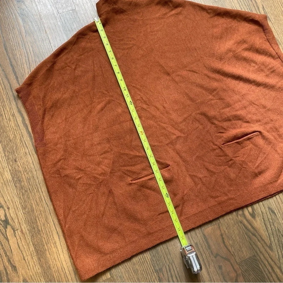 Moth Anthropologie Women's Pullover Rust Poncho Sweater Medium - Picture 6 of 11